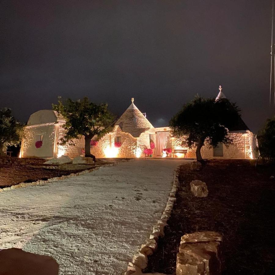 Вілла Trullo Masso Antico Альберобелло Екстер'єр фото