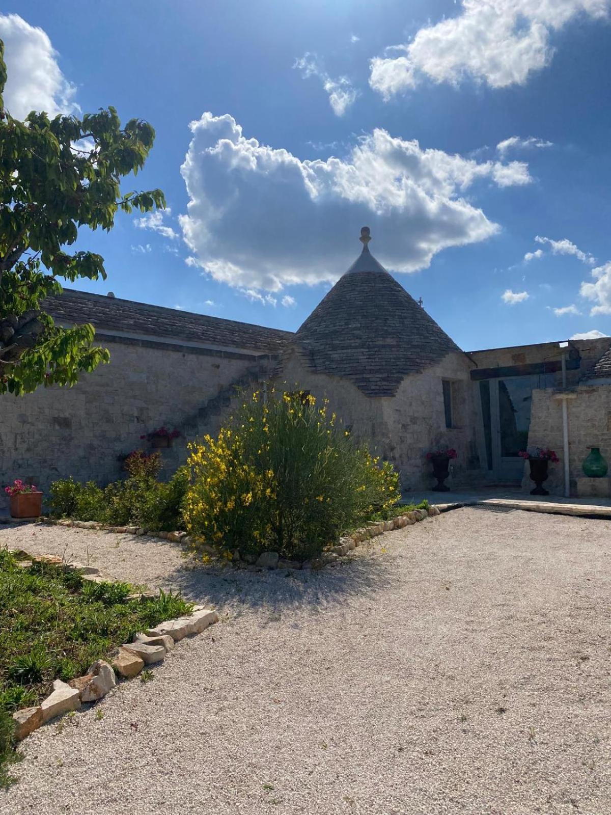 Вілла Trullo Masso Antico Альберобелло Екстер'єр фото